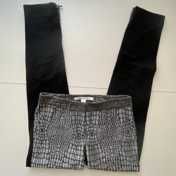 Diane von Furstenberg DVF Alexis Jacquard Alligator Pants Nightfall Size 2 - Picture 3 of 16